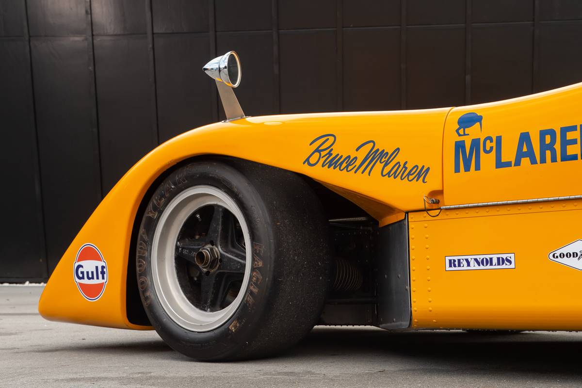 McLaren M8B 026.jpg
