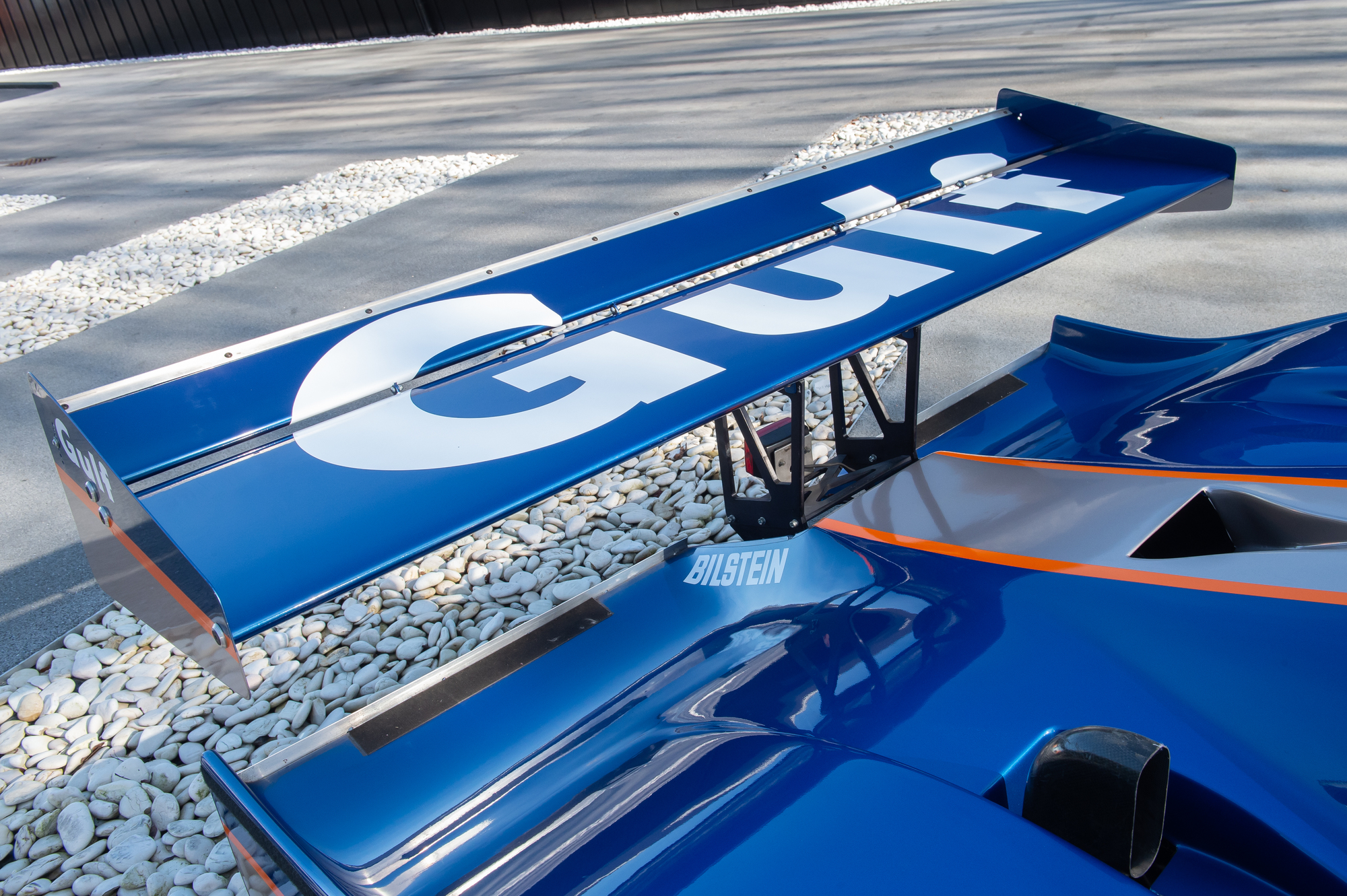 Porsche Kremmer 962 017.jpg