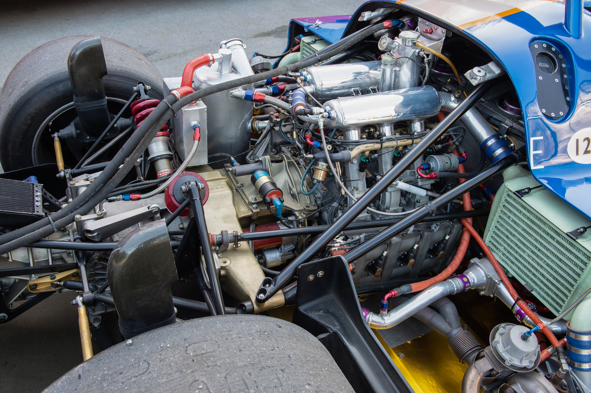 Porsche Kremmer 962 044.jpg