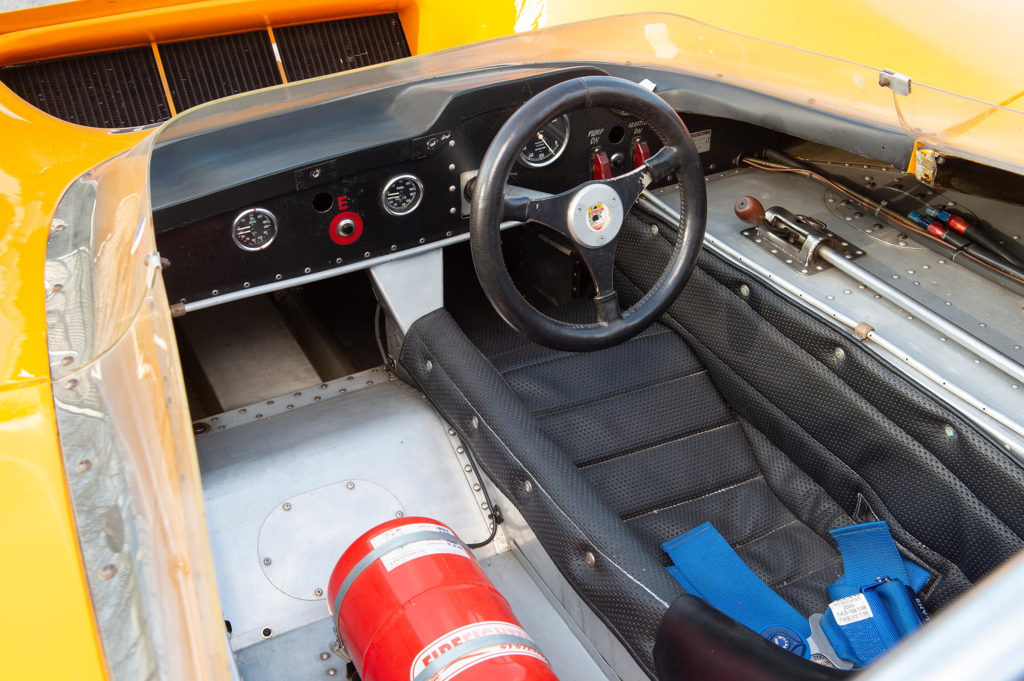 McLaren M8D 028.jpg