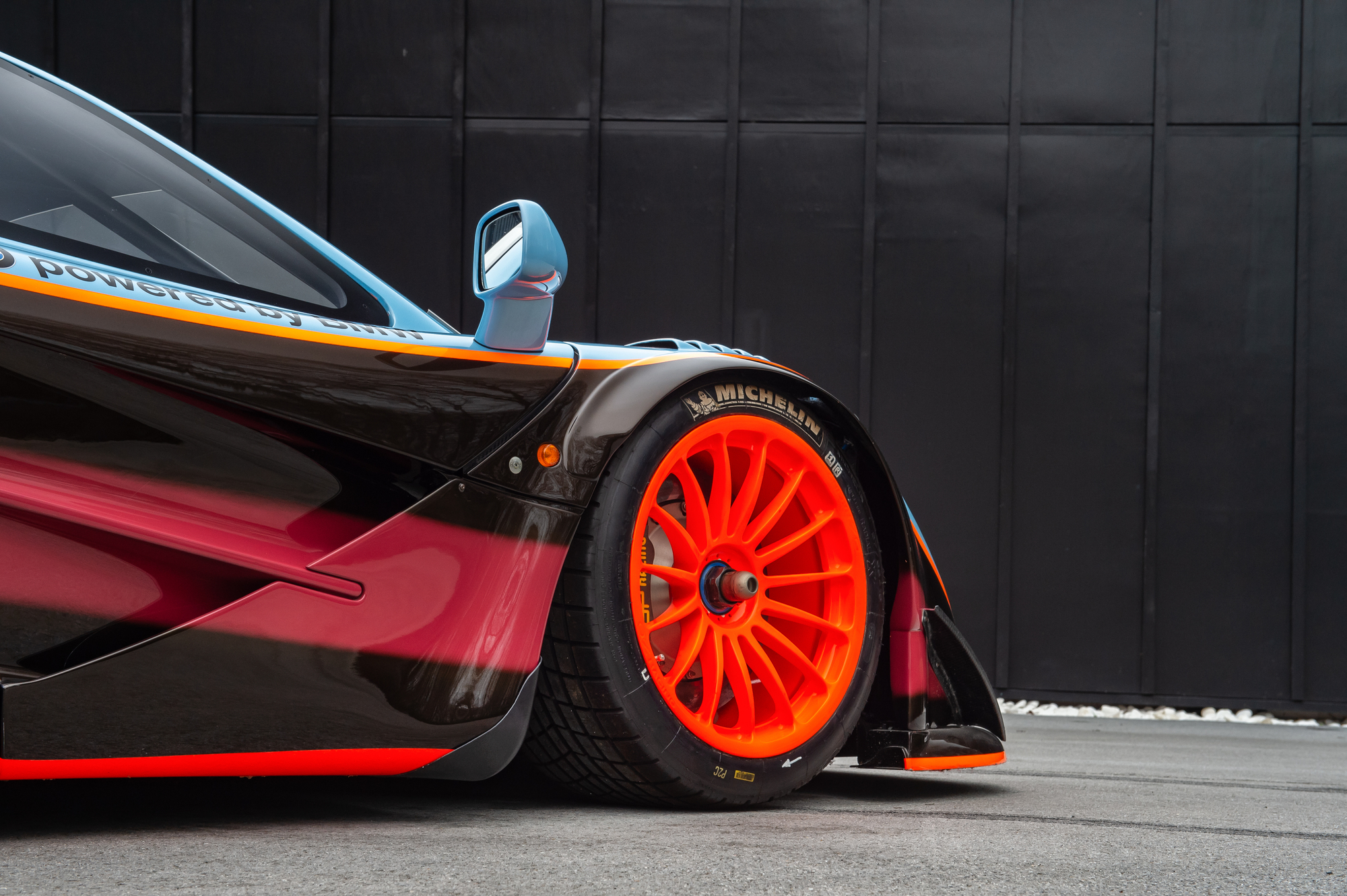 McLaren F1 22R 021.jpg