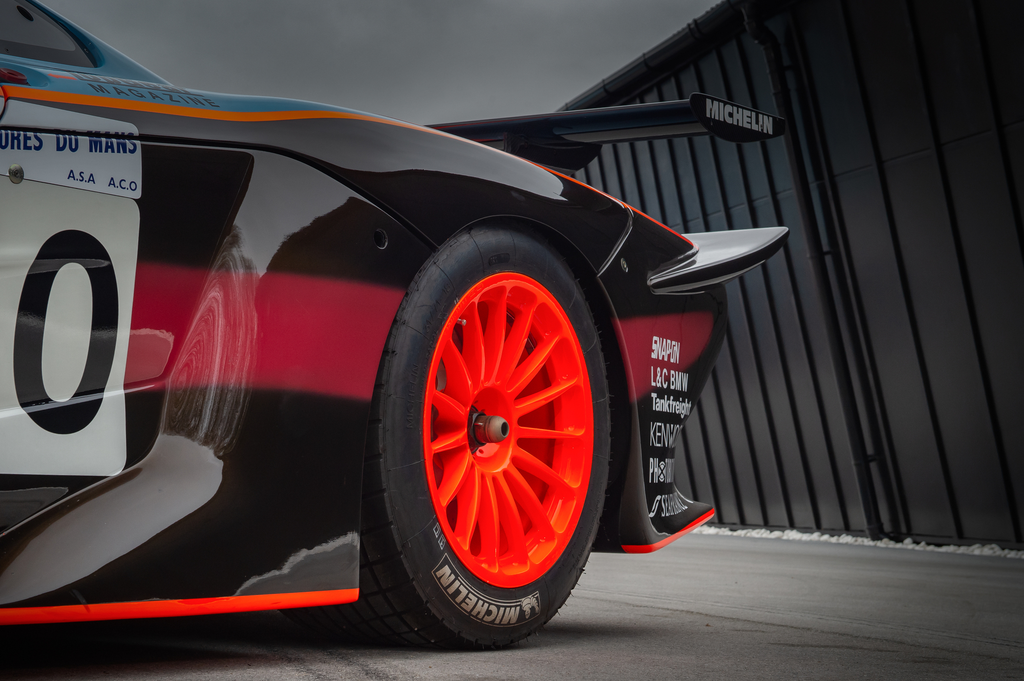 McLaren F1 22R 029.jpg