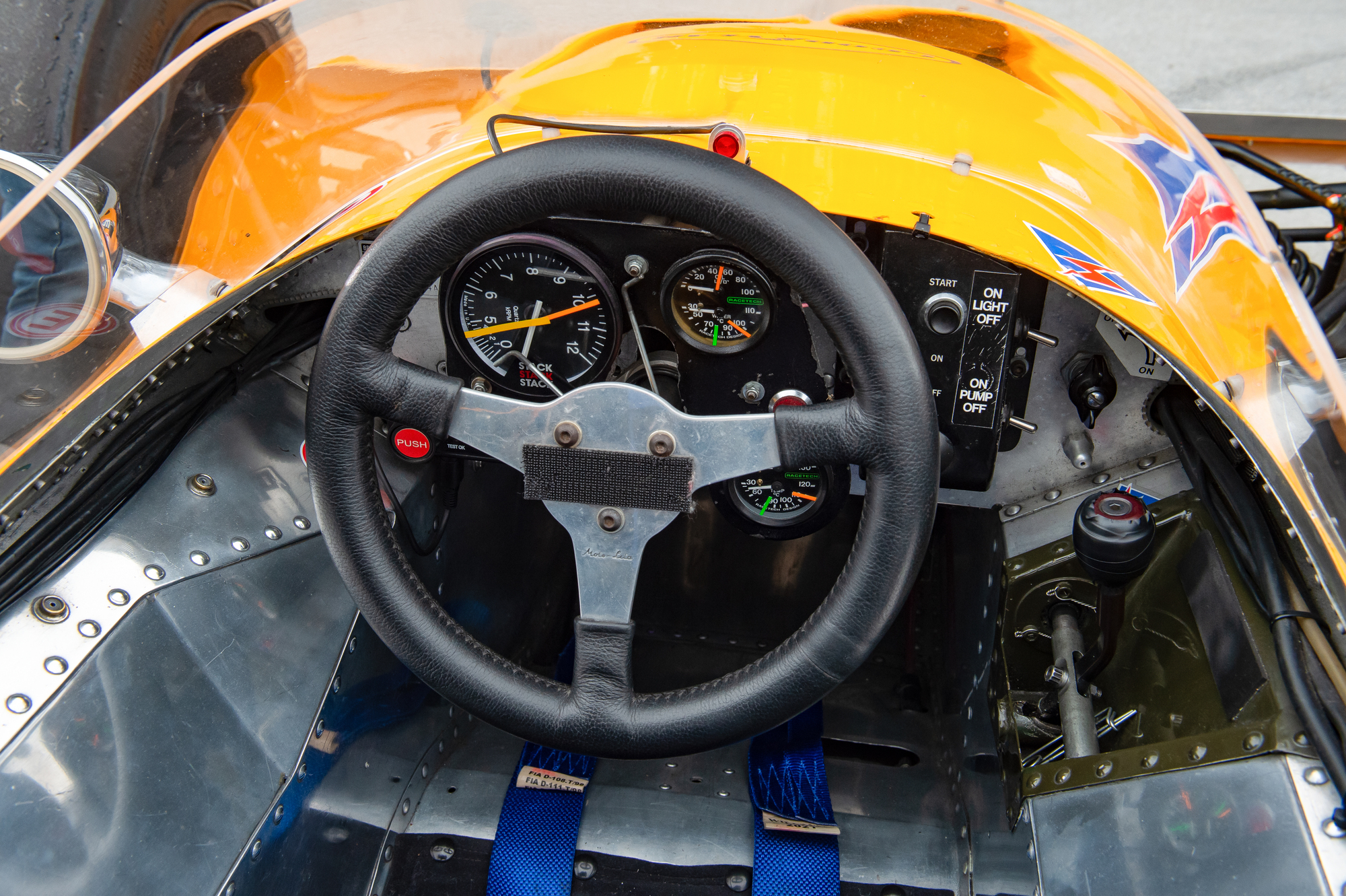 McLaren M14 029.jpg