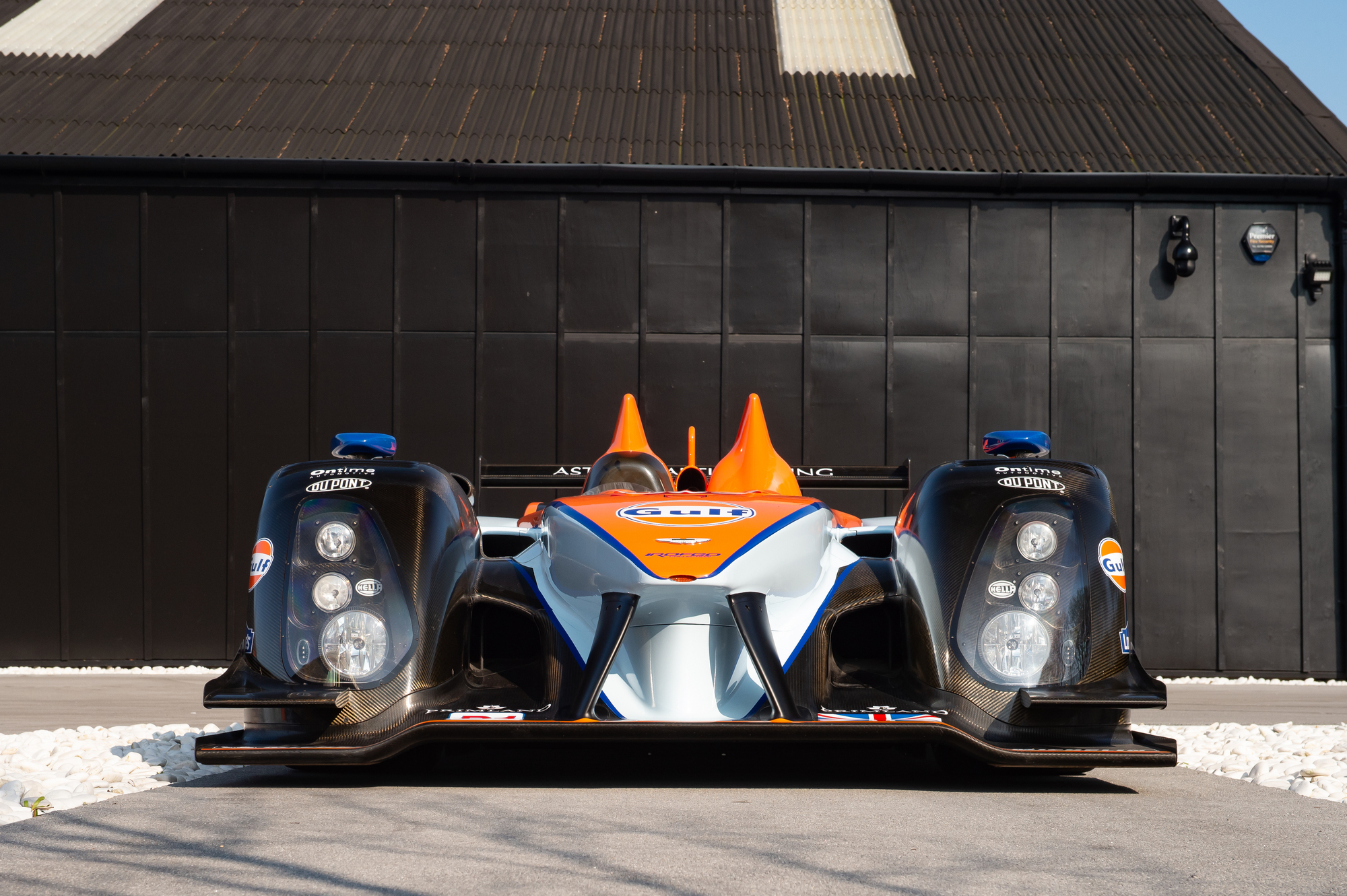 Aston Martin AMR ONE 048.jpg