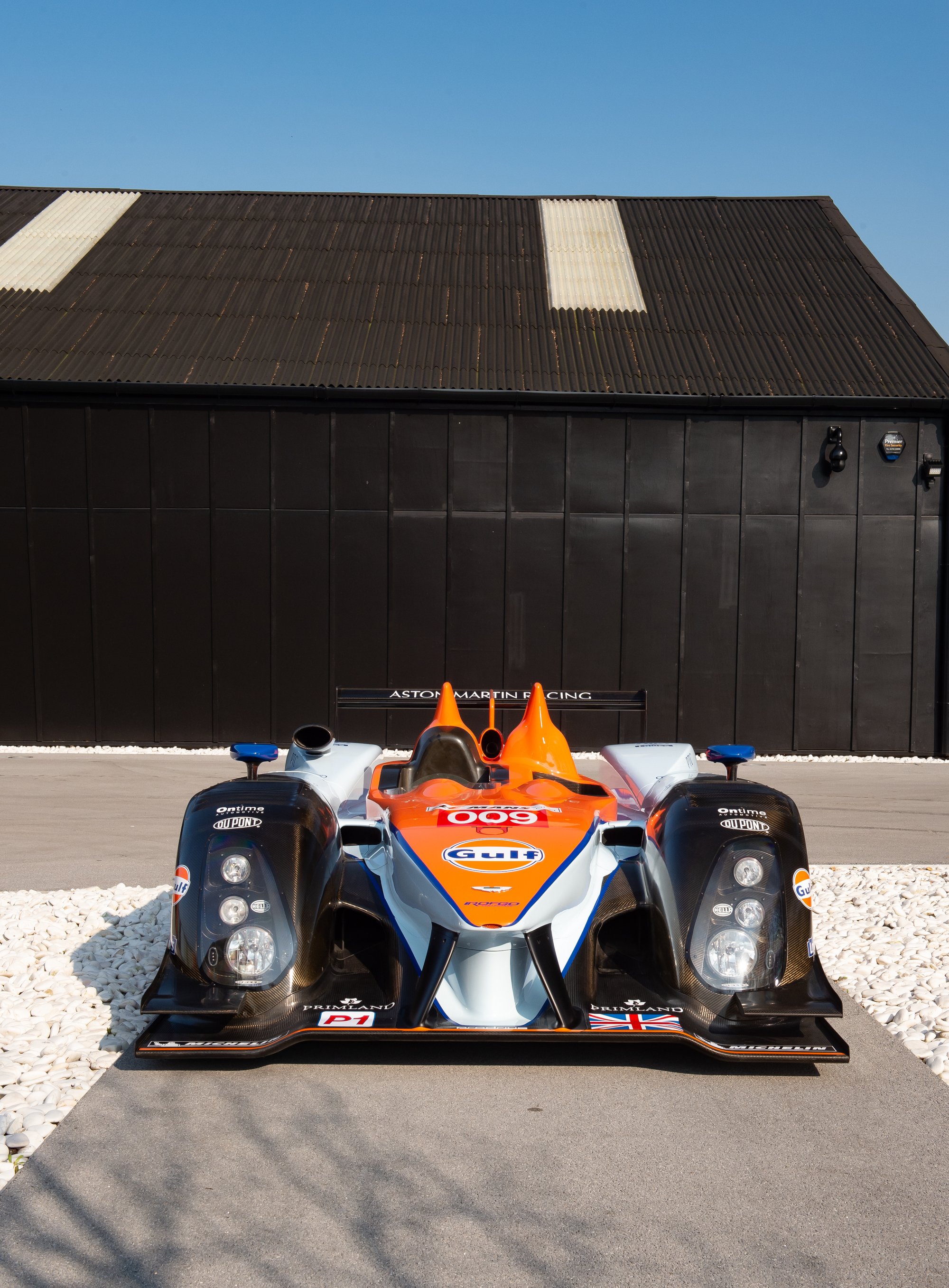 Aston Martin AMR ONE 049.jpg