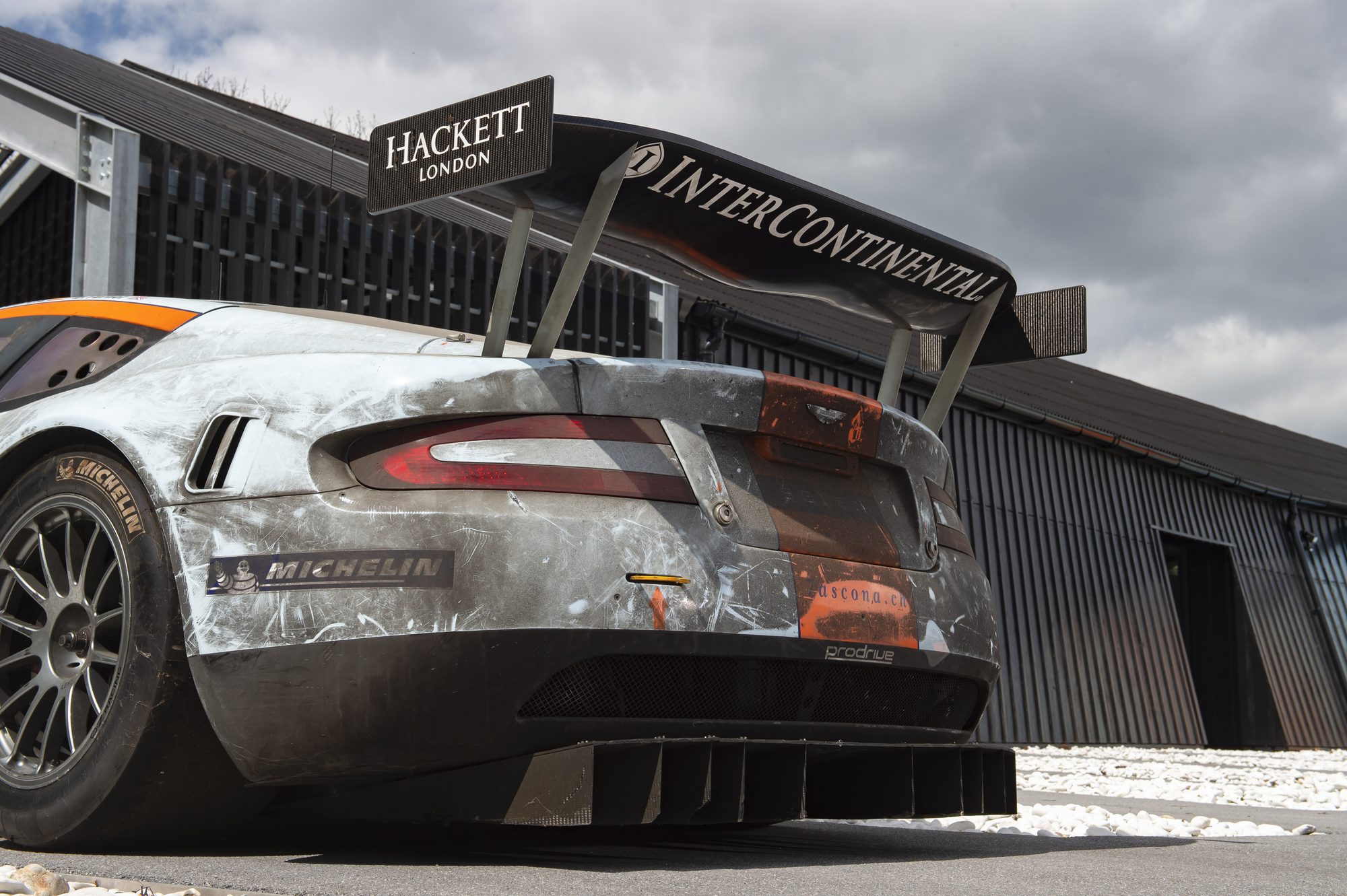 Aston Martin DBR9 003.jpg