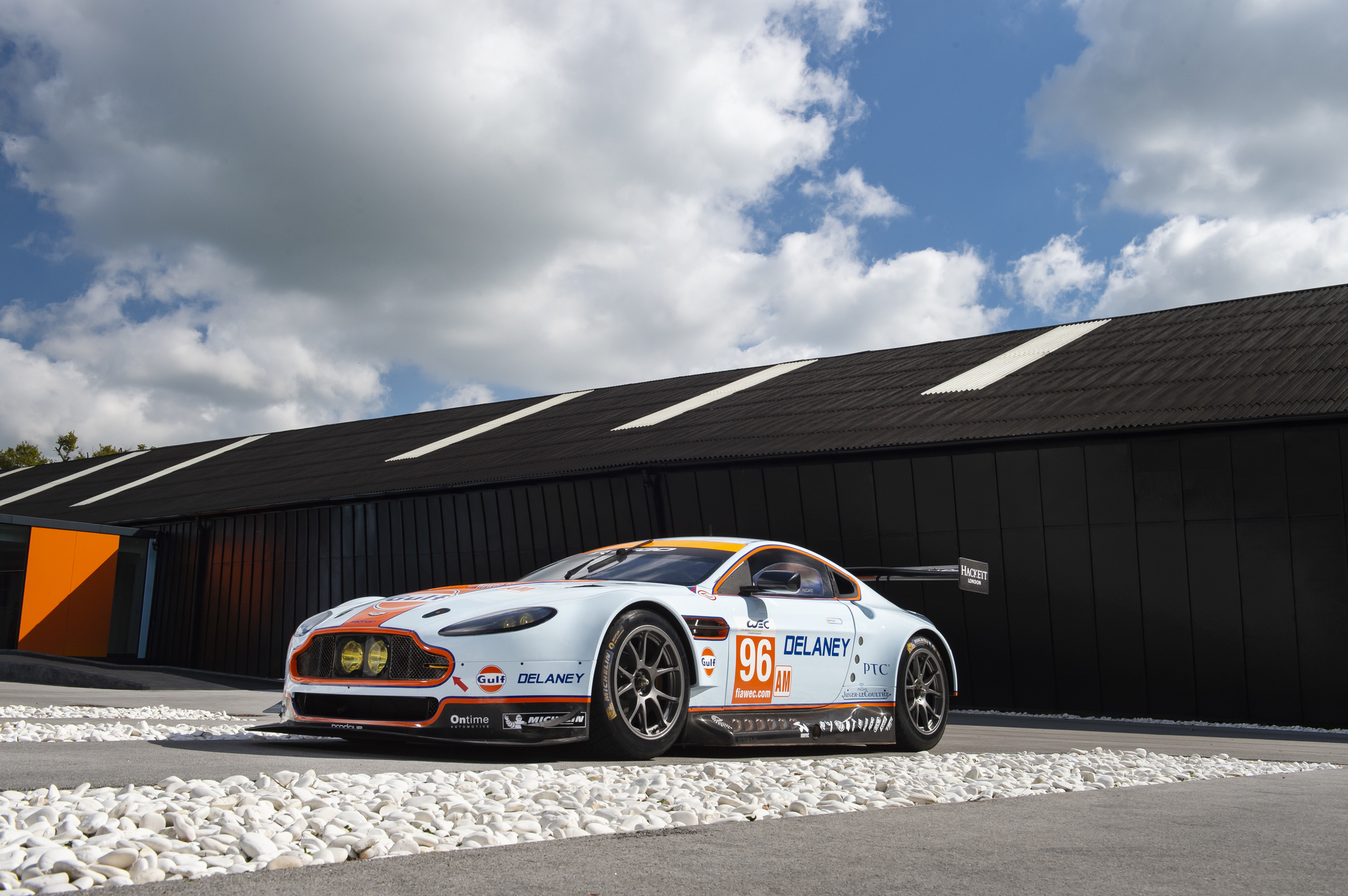 Aston Martin GTE 003.jpg