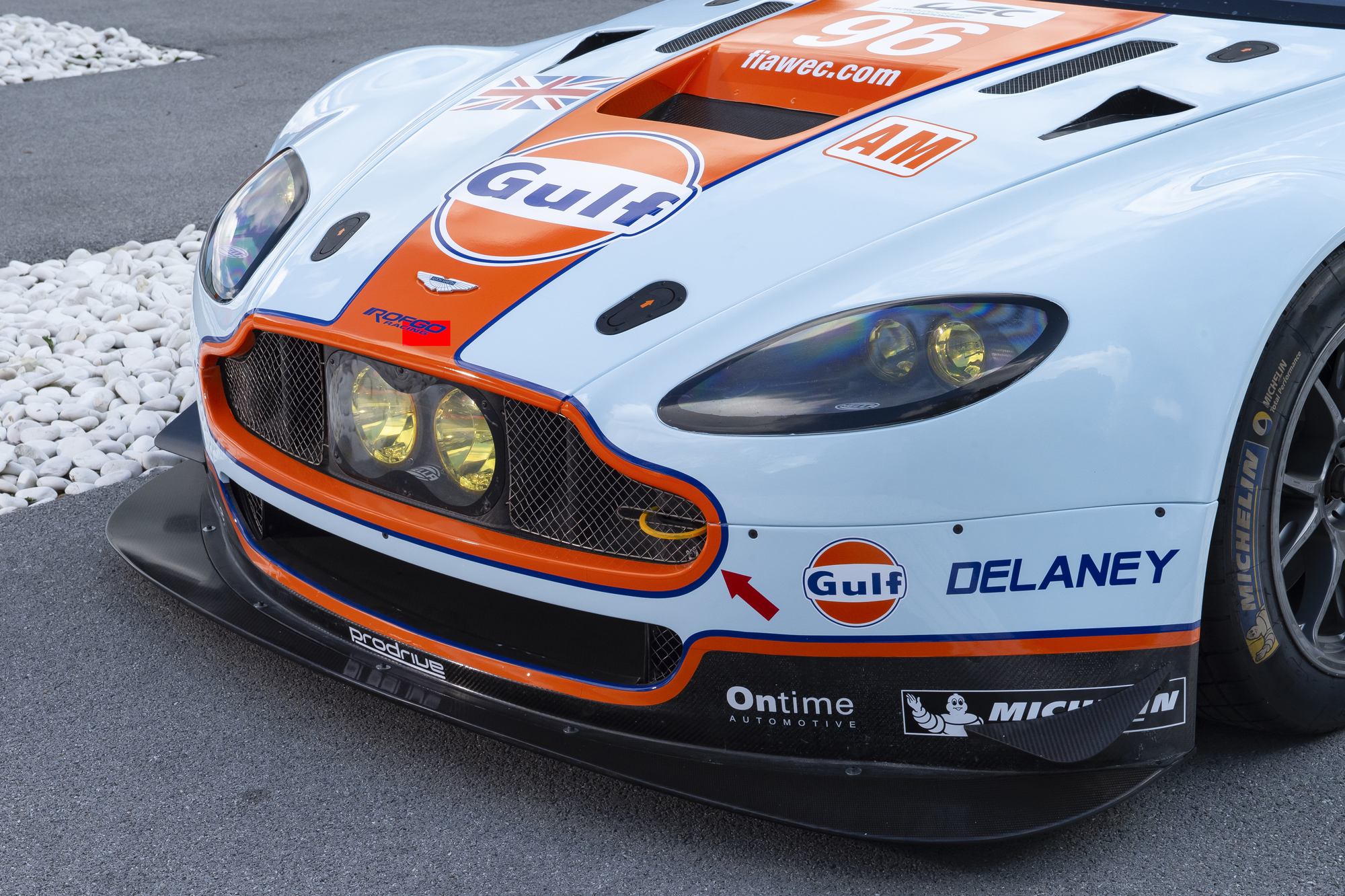 Aston Martin GTE 005.jpg