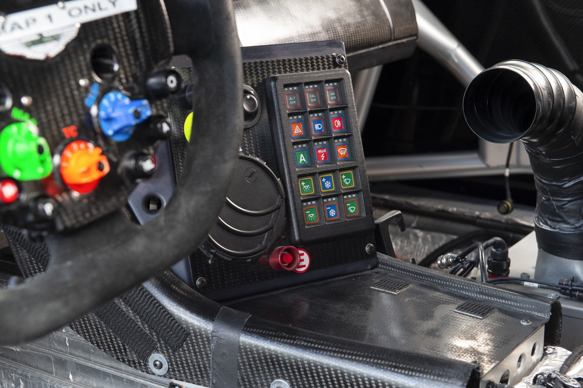 Aston Martin GTE 039.jpg