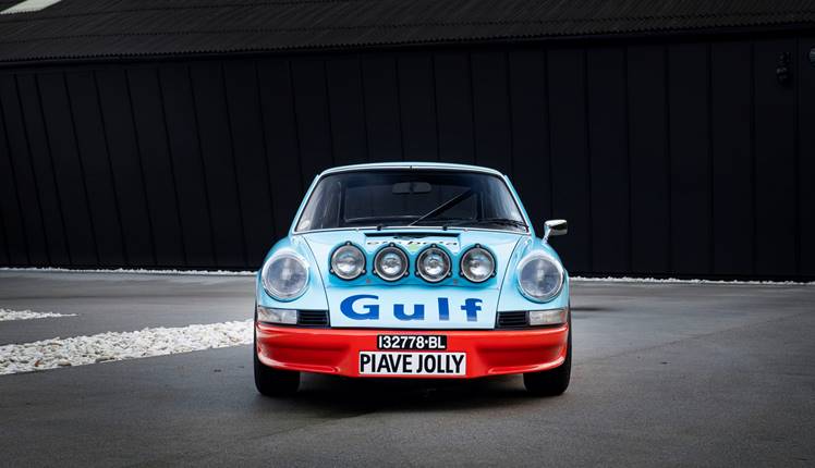 Porsche 911 2.7 010